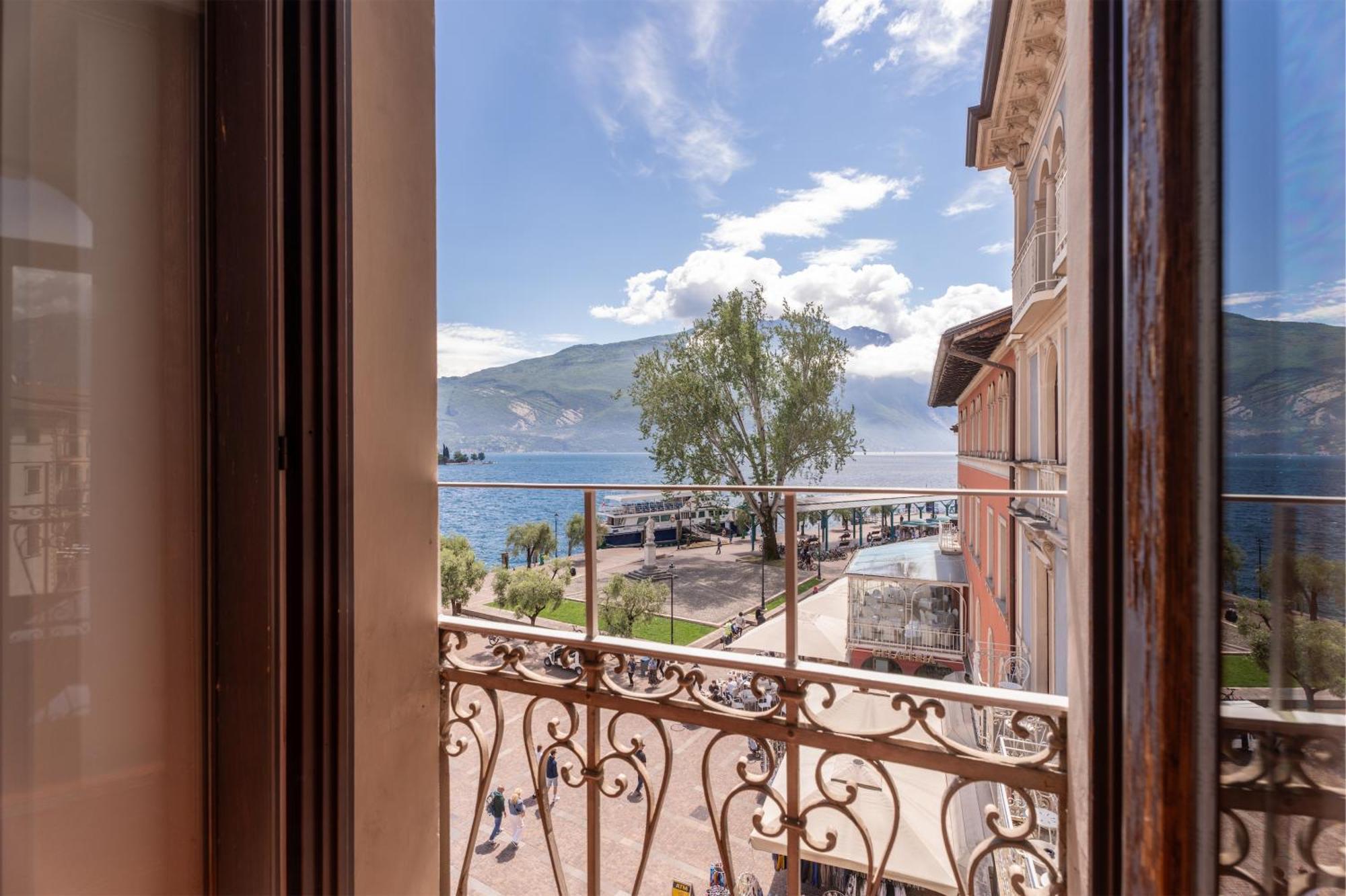 Casa La Torre, The View On The Lake Рива-дель-Гарда Экстерьер фото