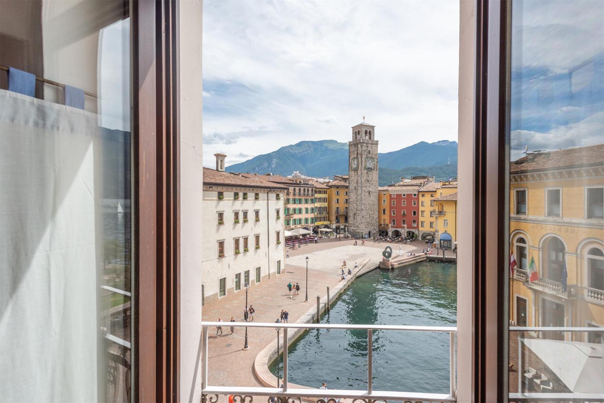 Casa La Torre, The View On The Lake Рива-дель-Гарда Экстерьер фото